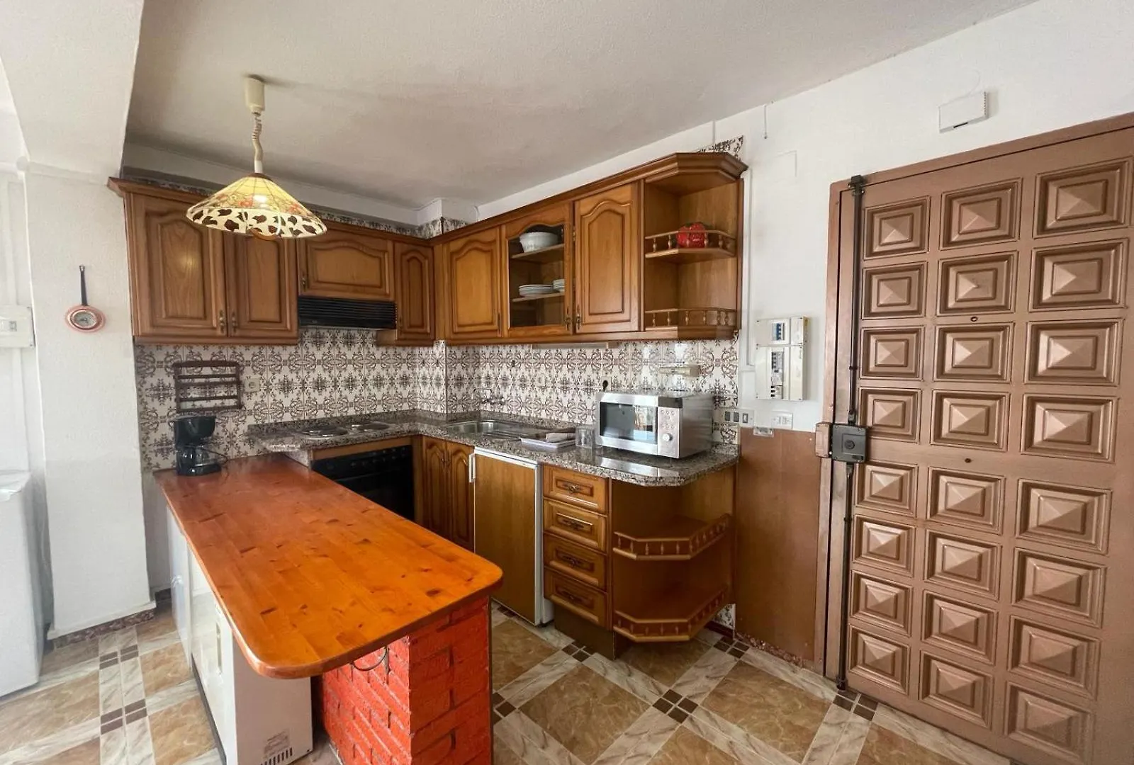 Terrasol Apartamentos Plazamar 托雷德尔马尔